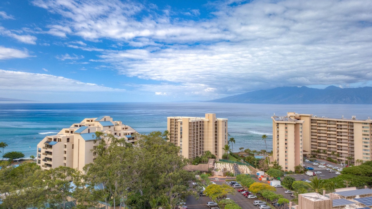 Photo of Others in Kahana