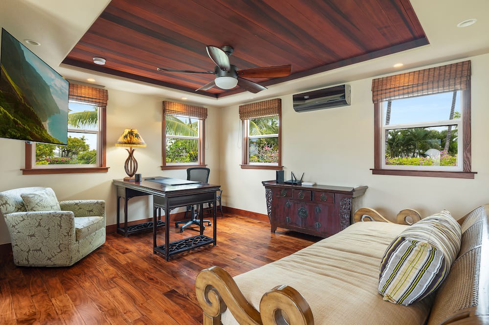 Photo of Bedroom in Kamuela