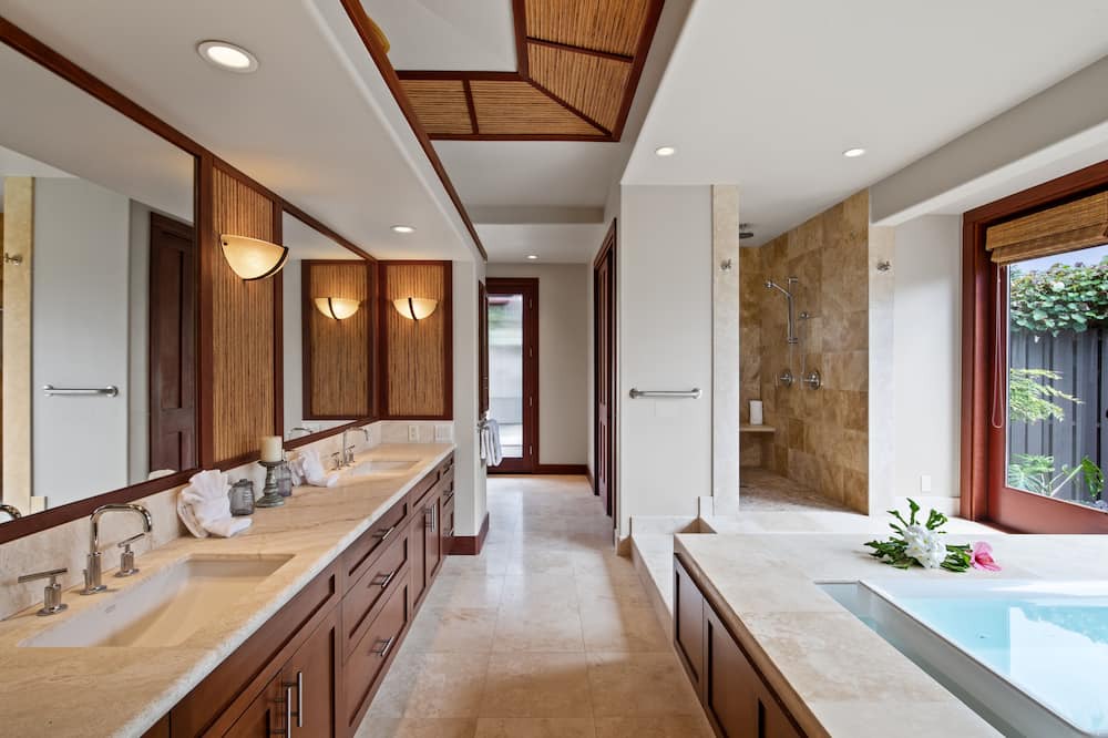 Photo of Bathroom in Kamuela