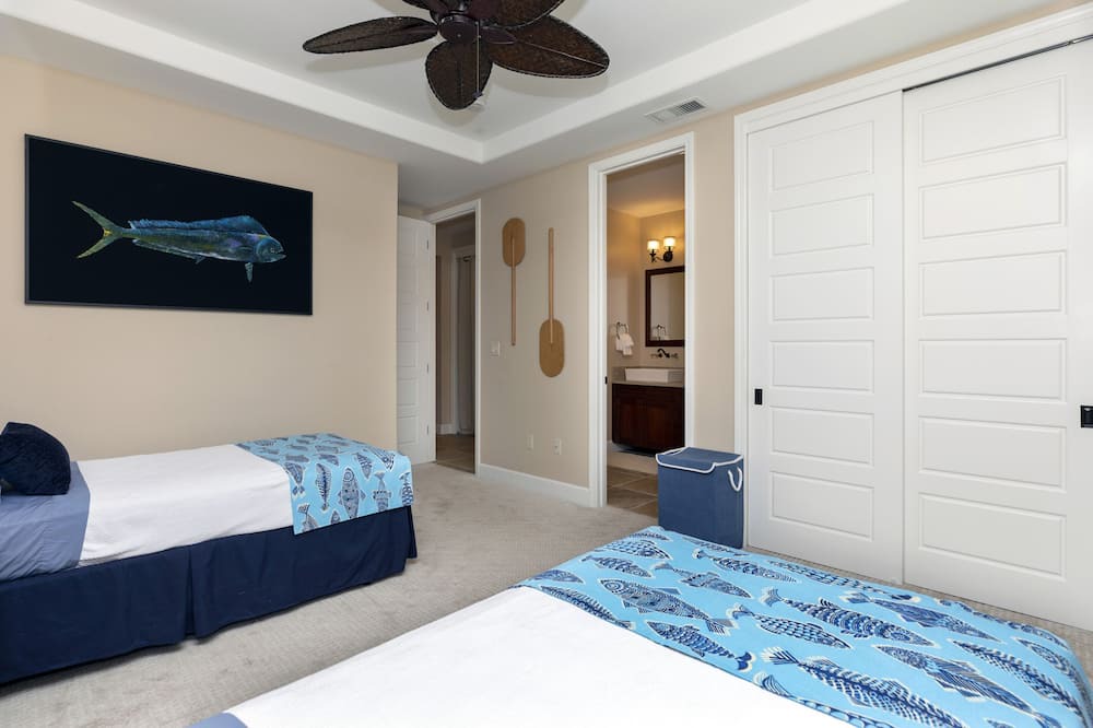 Photo of Bedroom in Keauhou