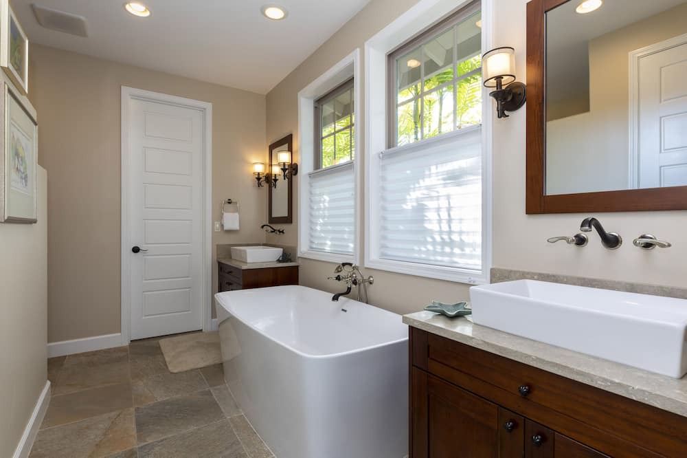 Photo of Bathroom in Keauhou
