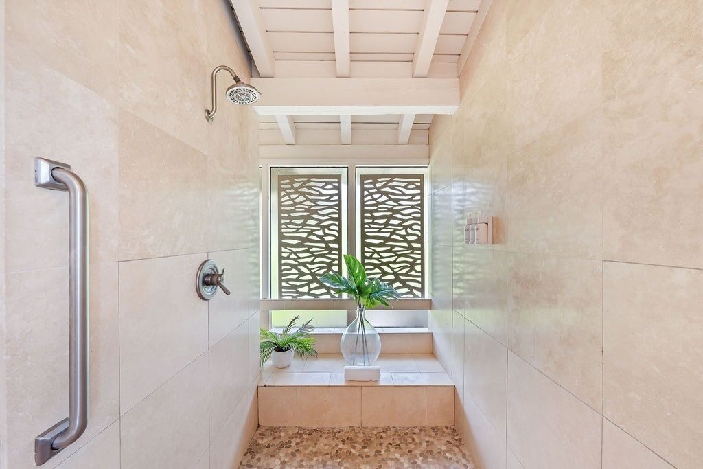 Photo of Bathroom in Napili