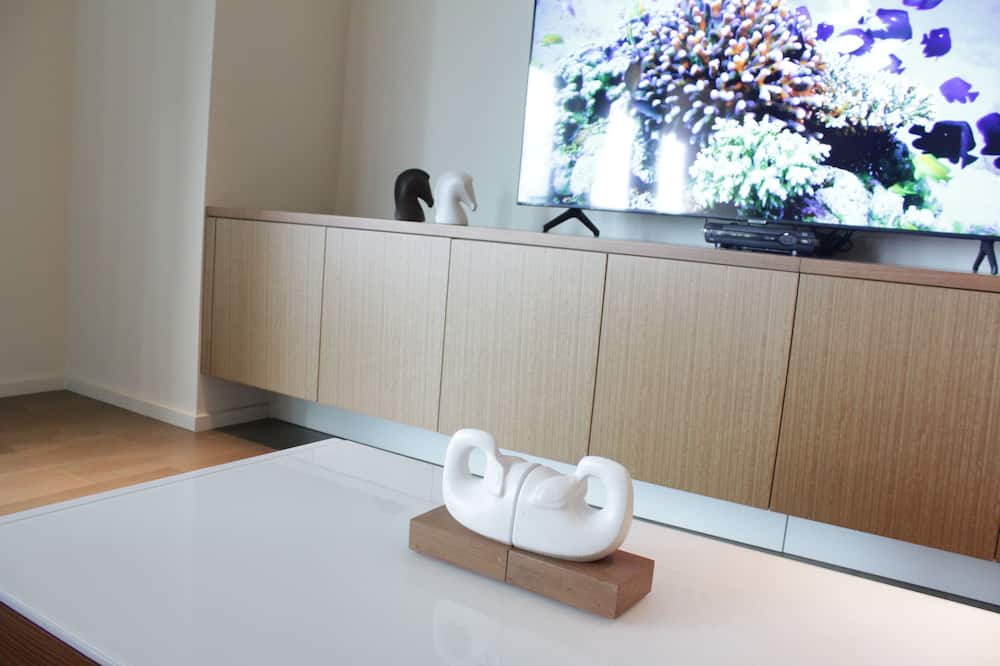 Photo of Livingroom in Ala Moana