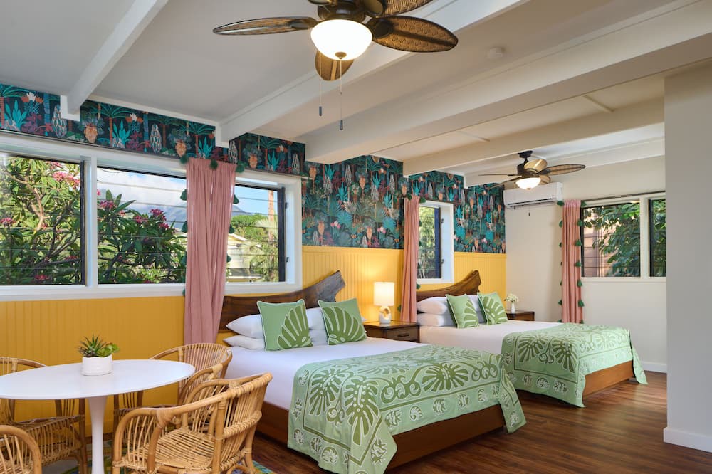 Photo of Bedroom in Historic Lahaina Front Street