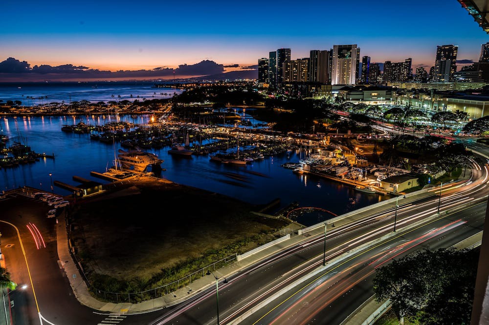 Photo of Others in Downtown Honolulu