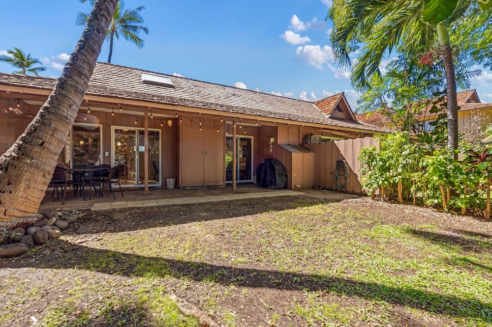Photo of Outdoor in Downtown Lahaina