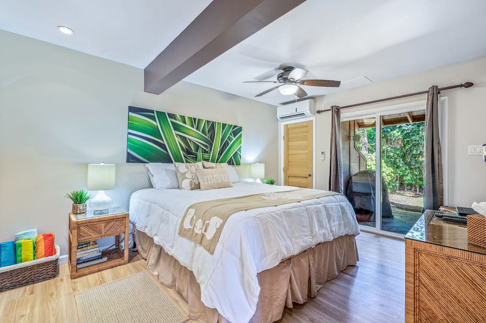 Photo of Bedroom in Downtown Lahaina