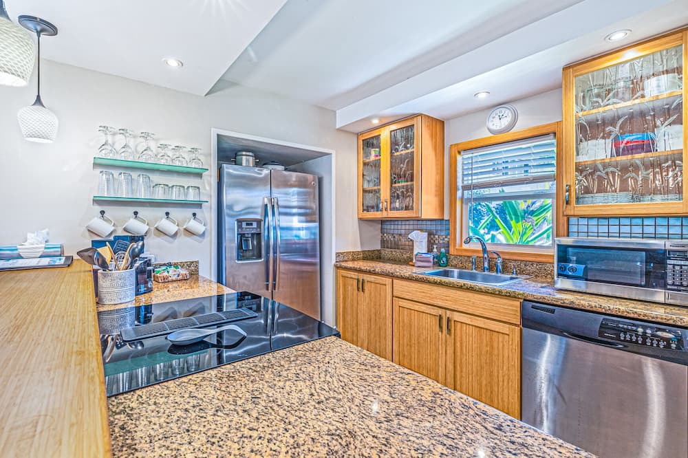 Photo of Kitchen in Downtown Lahaina