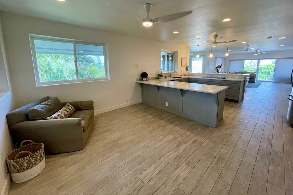 Photo of Livingroom in Kailua