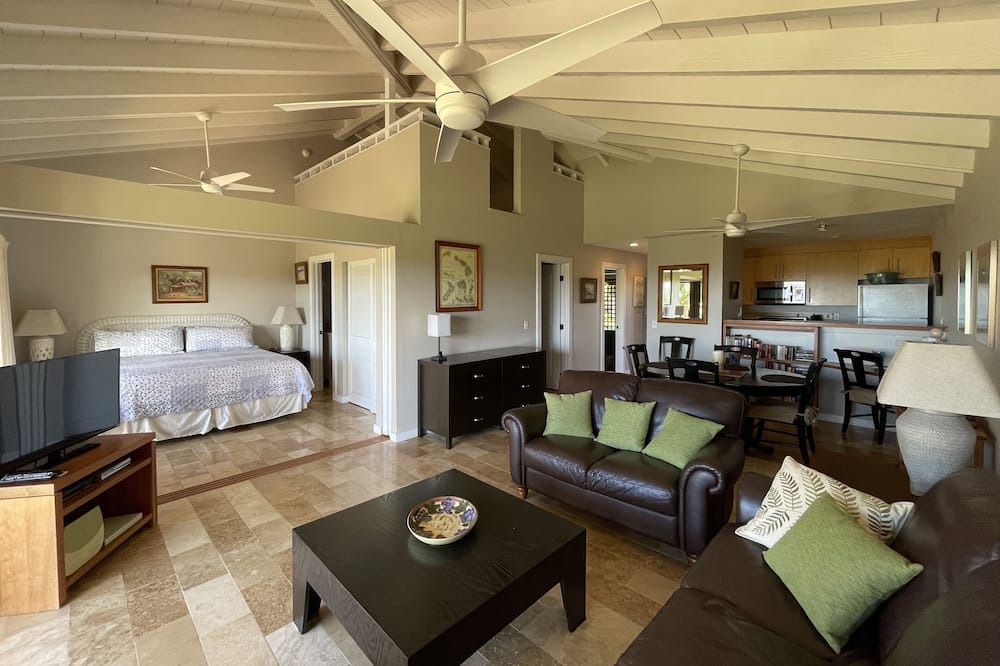 Photo of Bedroom in Maunaloa