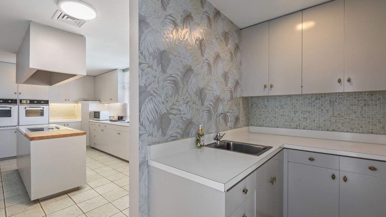 Photo of Kitchen in Waialae Iki