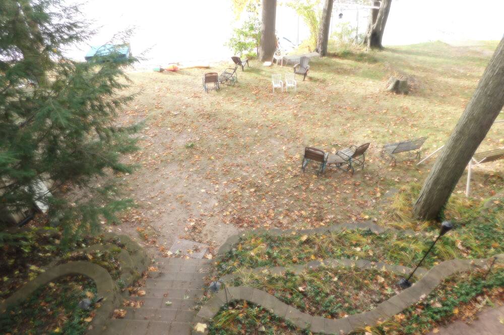 Photo of Others in Marcellus