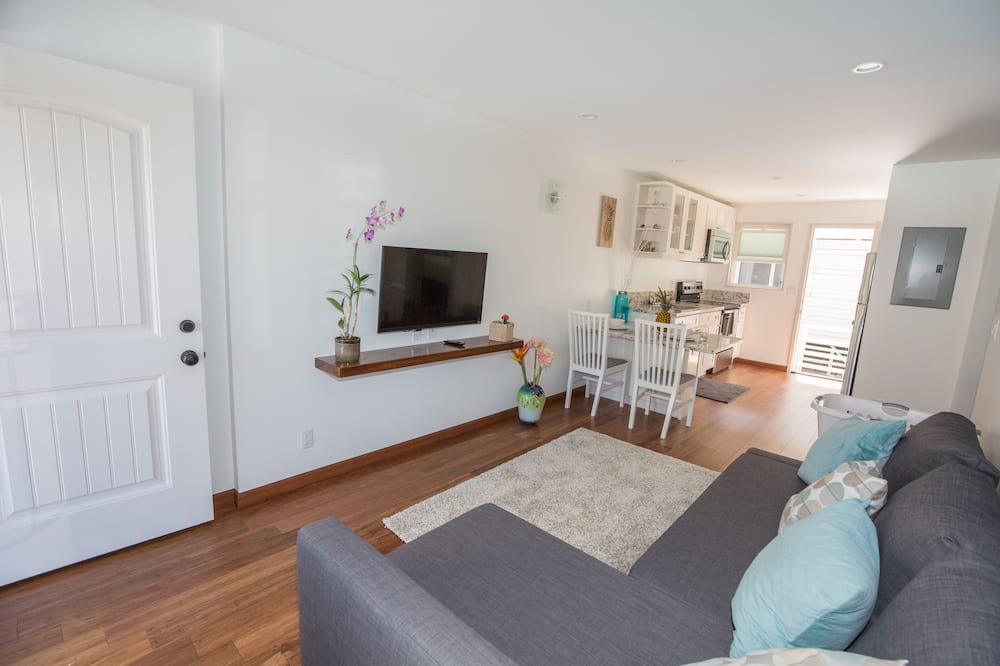 Photo of Livingroom in Coconut Grove
