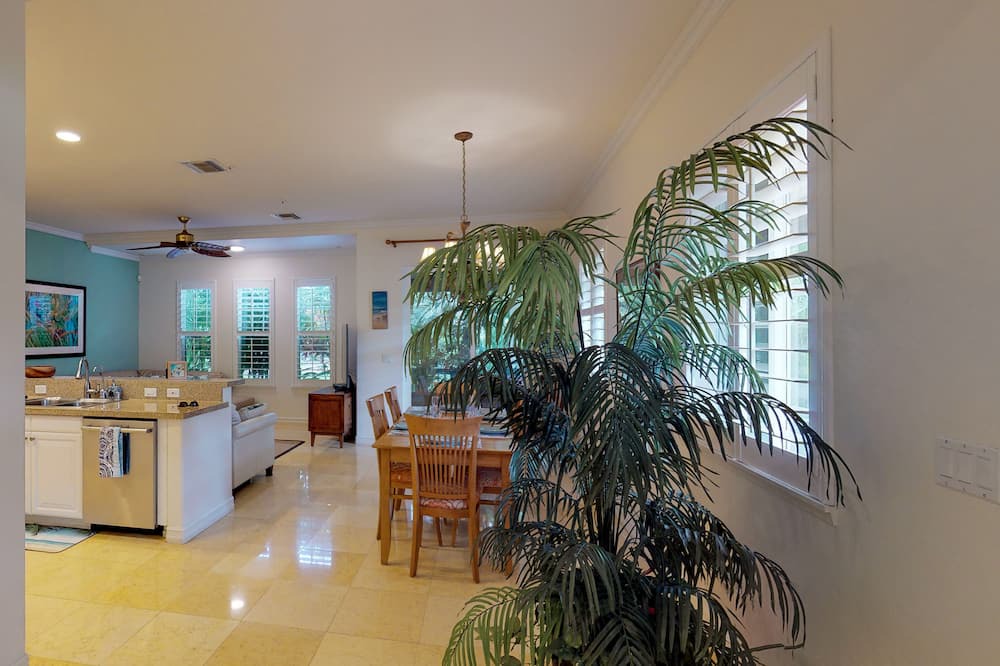 Photo of Bedroom in Ko Olina