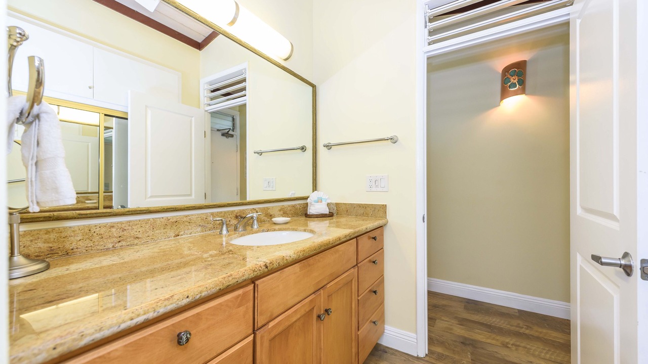 Photo of Bathroom in Napili