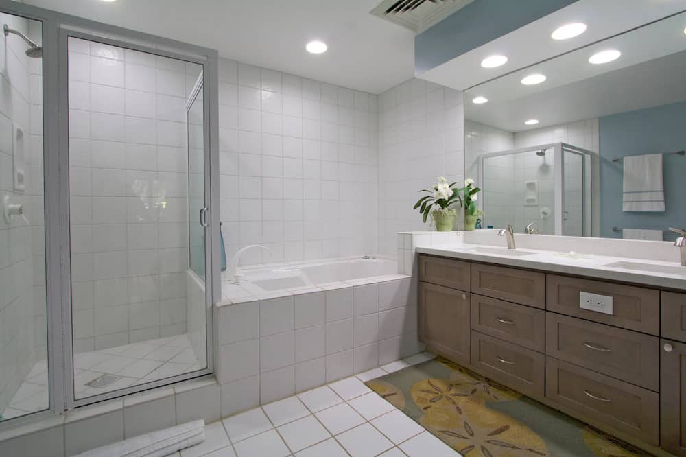 Photo of Bathroom in Wailea