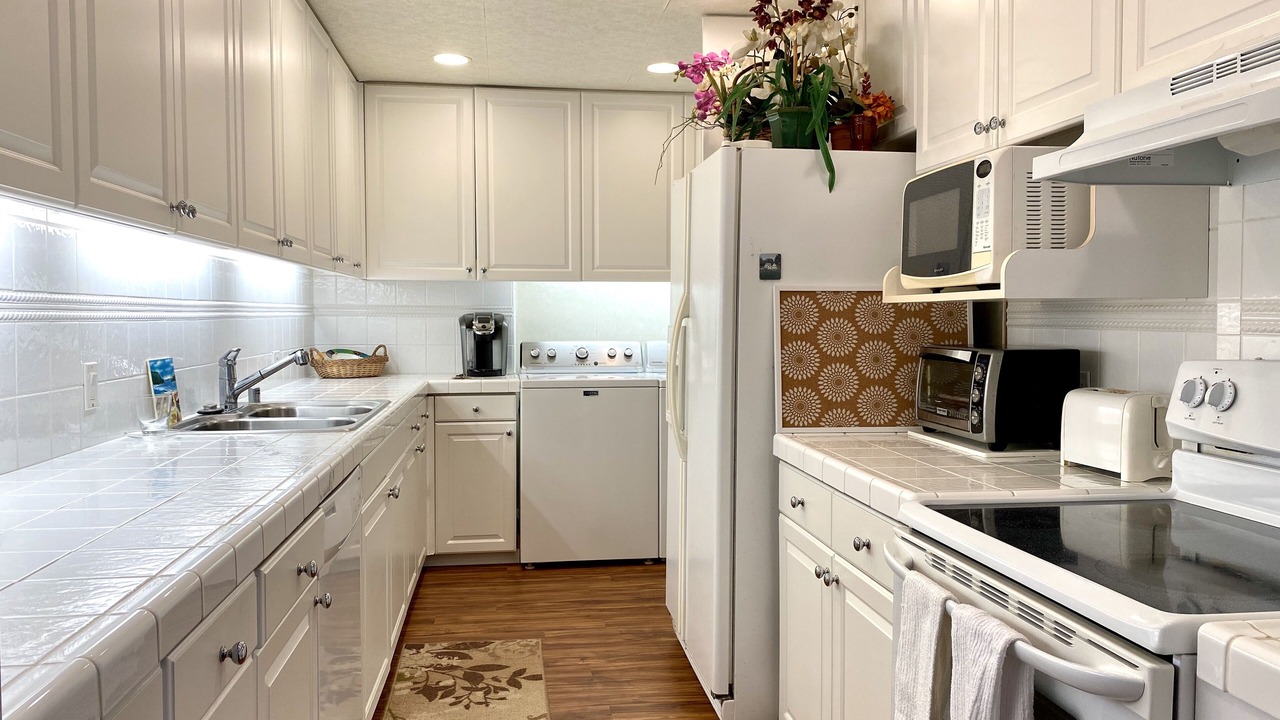 Photo of Kitchen in Waialae Iki