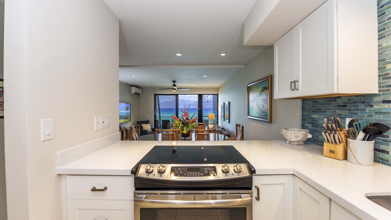 Photo of Kitchen in Kahana