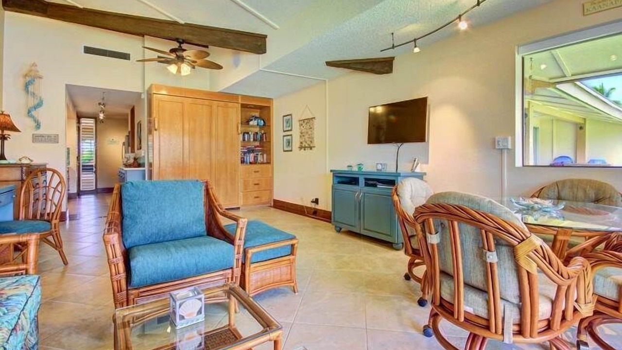 Photo of Livingroom in Kaanapali