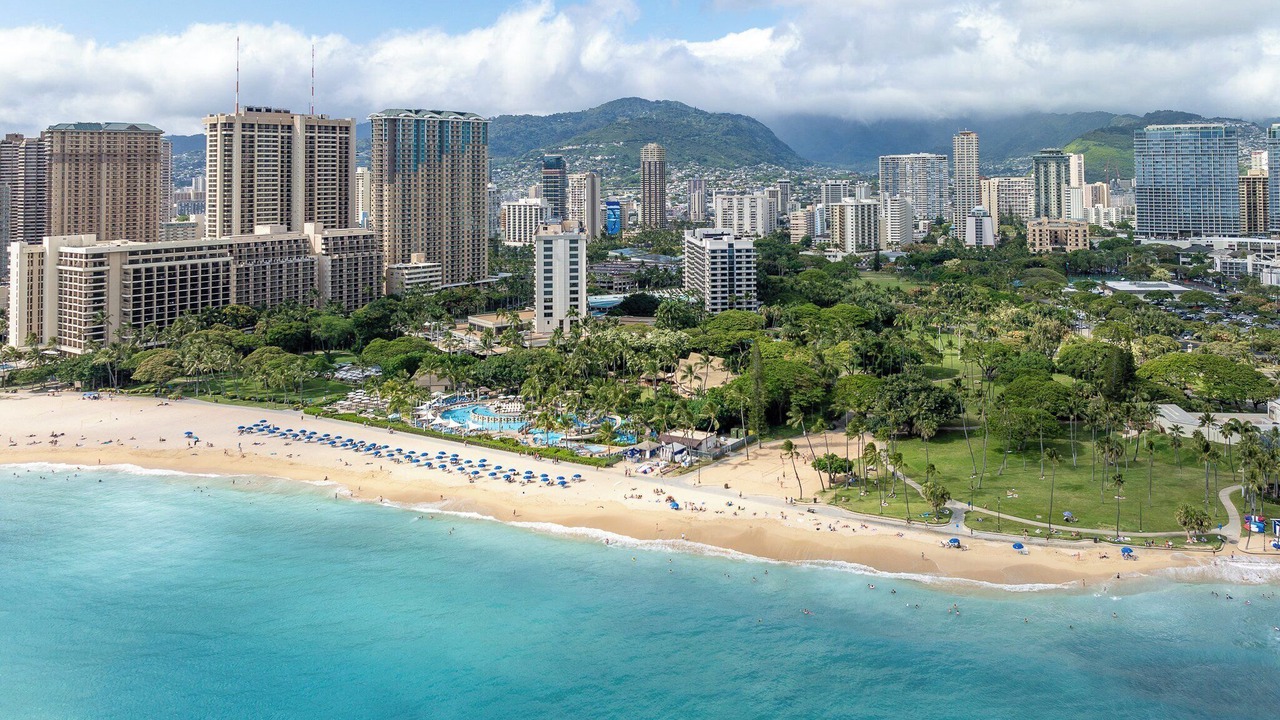 Photo of Others in Waikiki