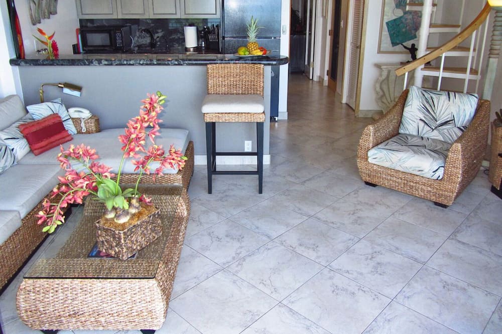 Photo of Livingroom in Honokowai