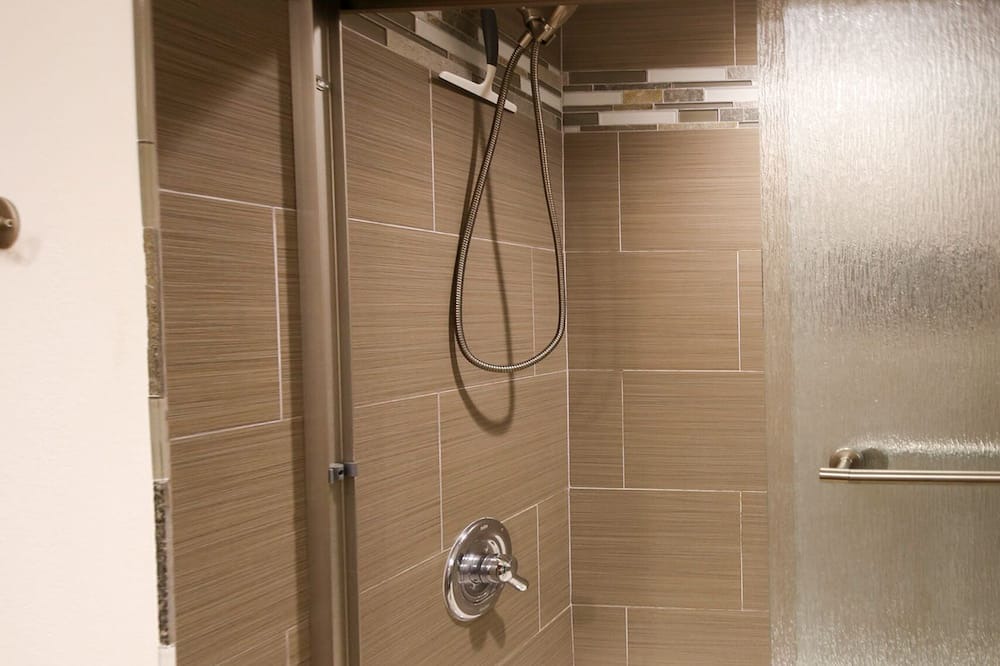 Photo of Bathroom in Mokuleia