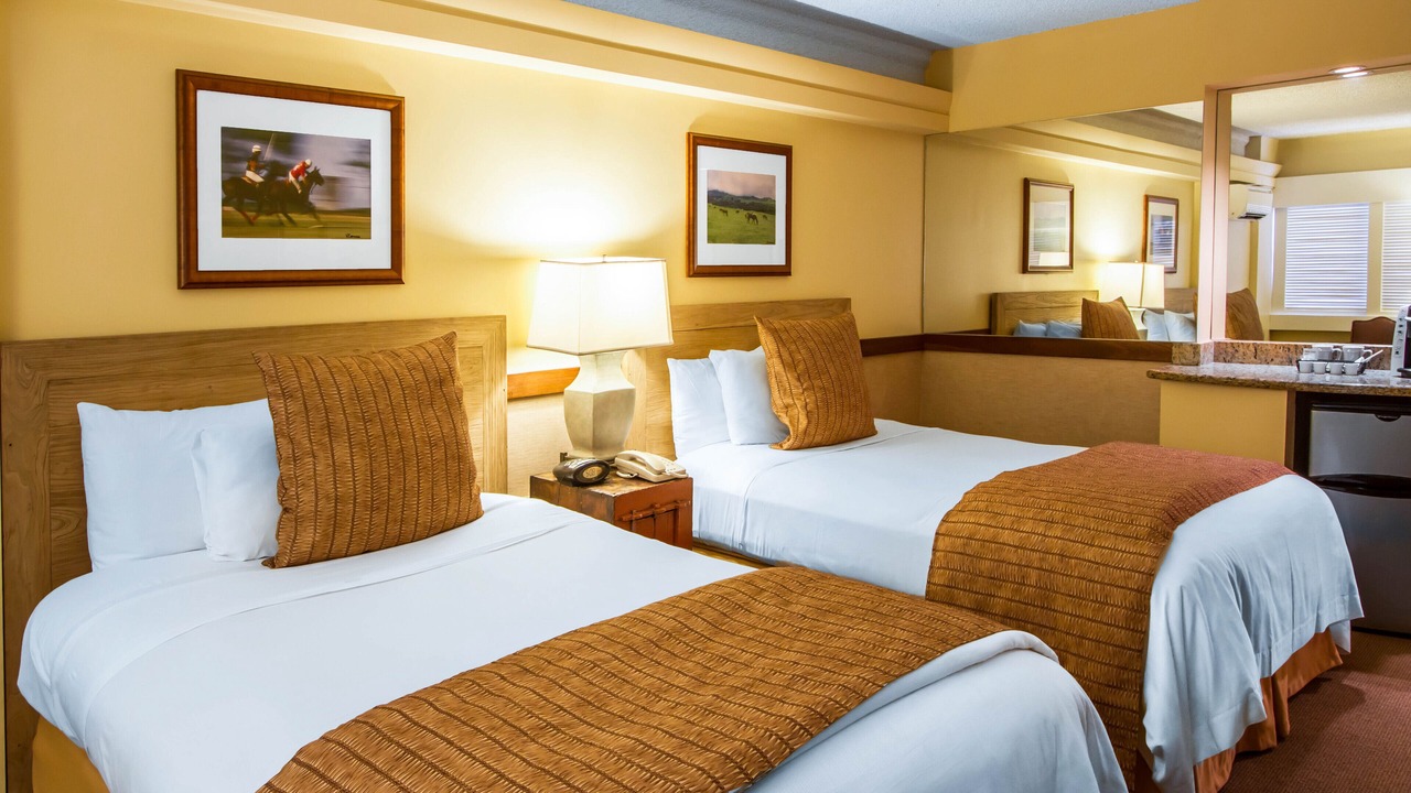 Photo of Bedroom in Waikiki