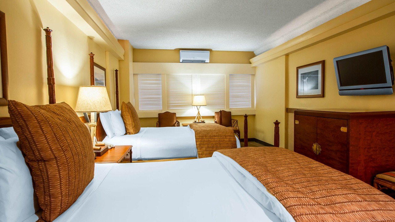 Photo of Bedroom in Waikiki