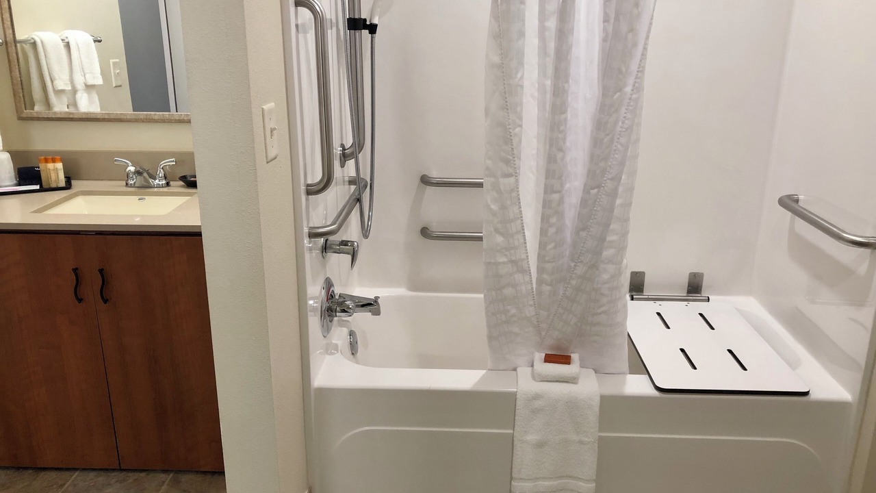 Photo of Bathroom in Homer