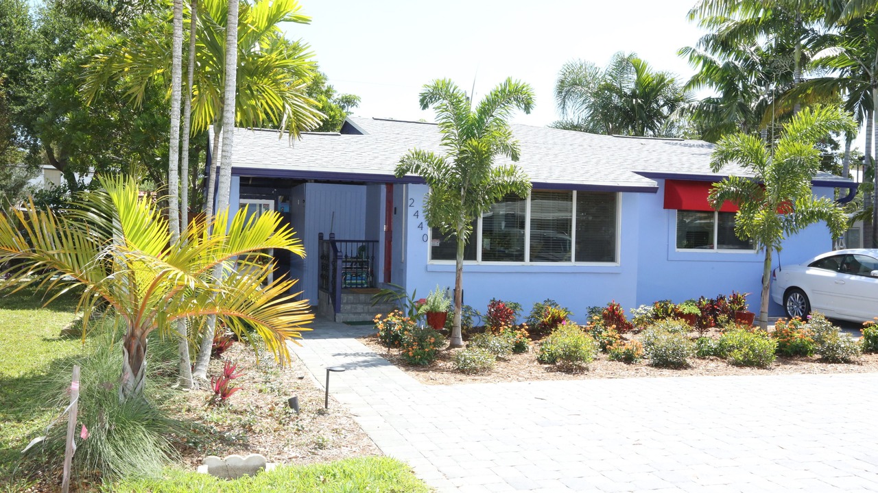 Photo of Others in Wilton Manors