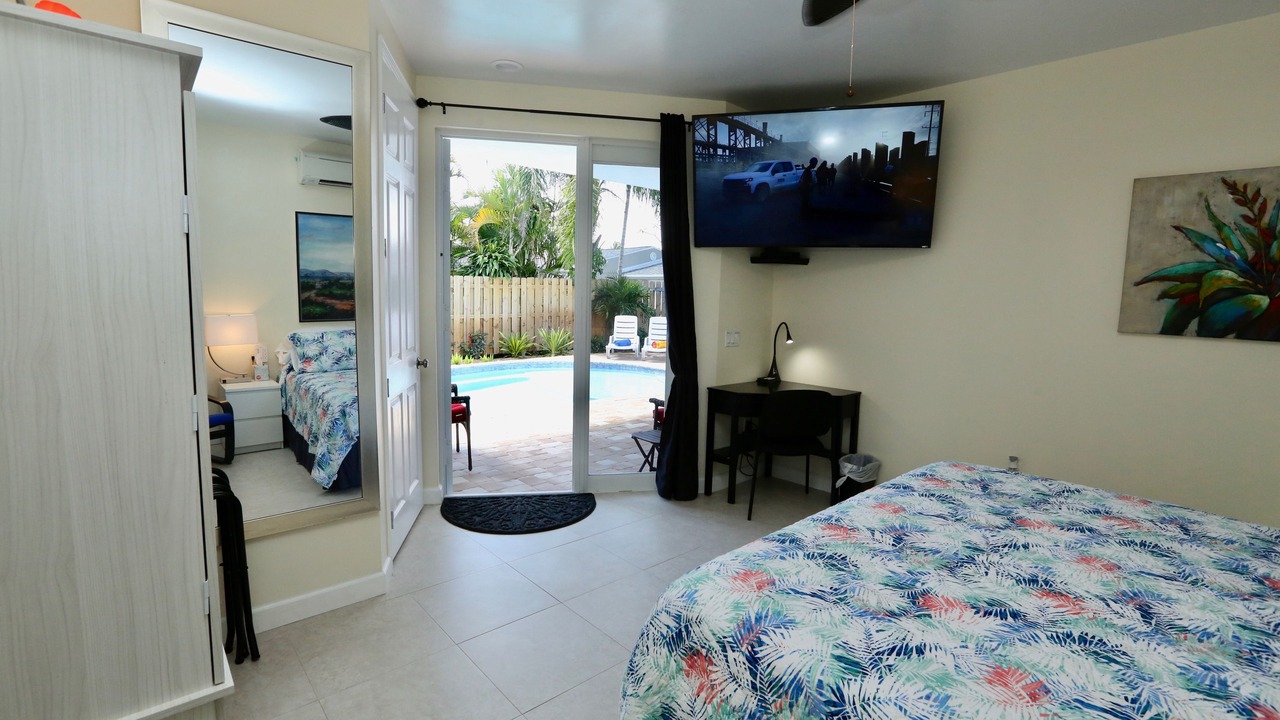 Photo of Bedroom in Wilton Manors
