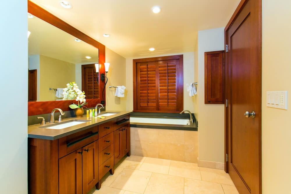 Photo of Bathroom in Ko Olina