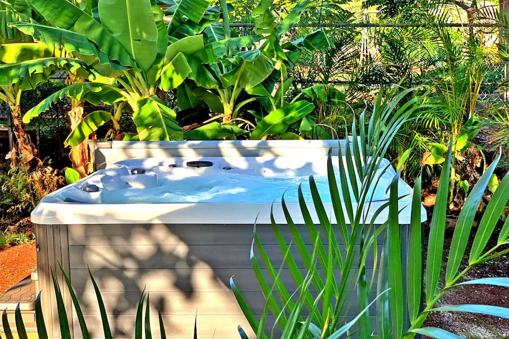 Photo of Outdoor in Downtown Lahaina