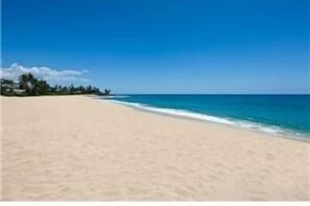 Photo of Others in Makaha