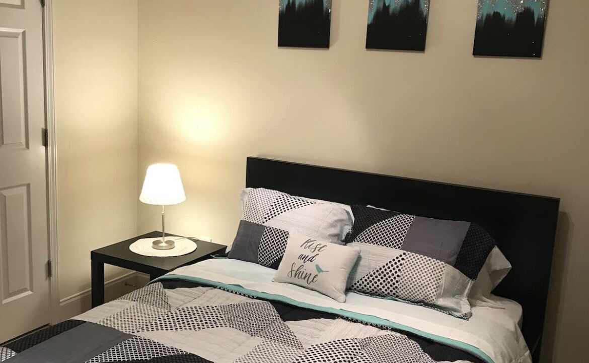 Photo of Bedroom in Midtown