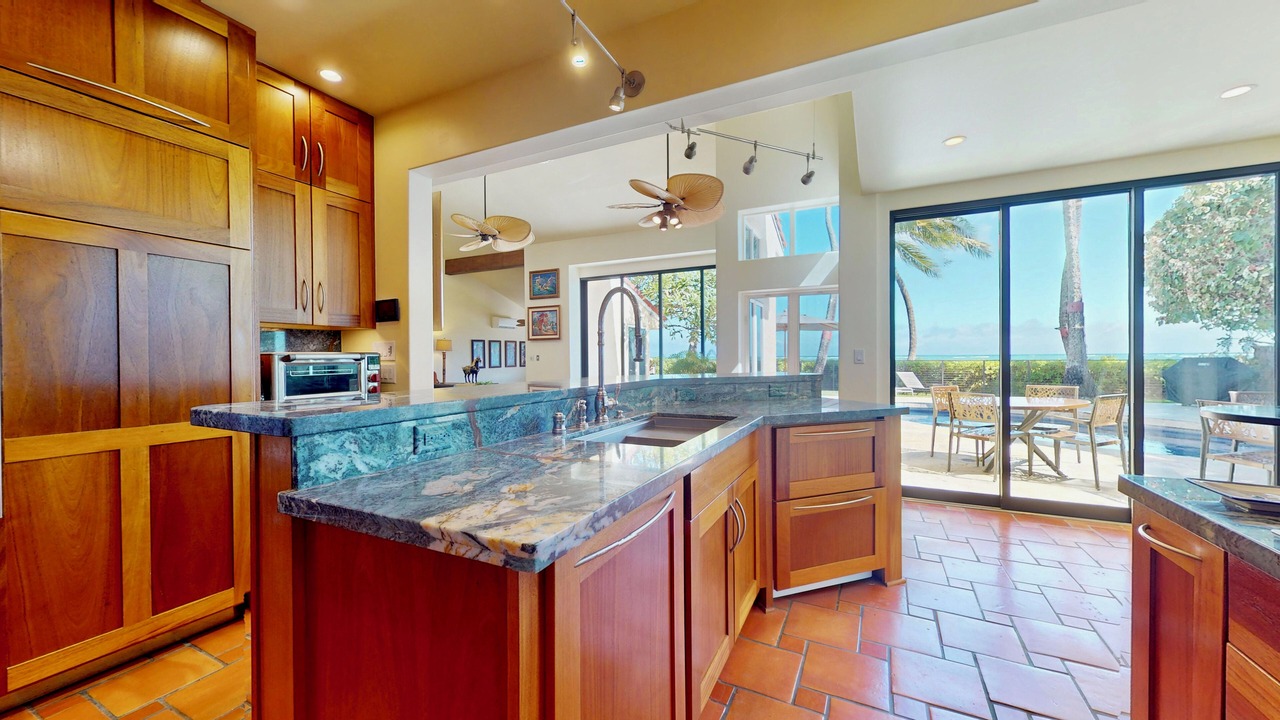Photo of Kitchen in Kuliouou - Kalani Iki