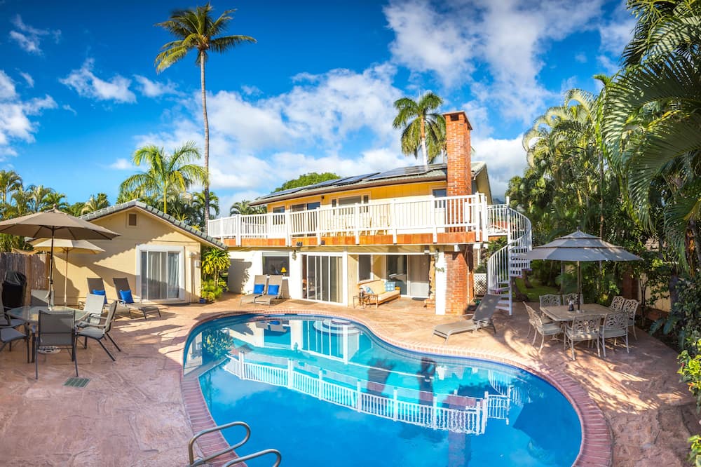 Photo of Outdoor in Historic Lahaina Front Street