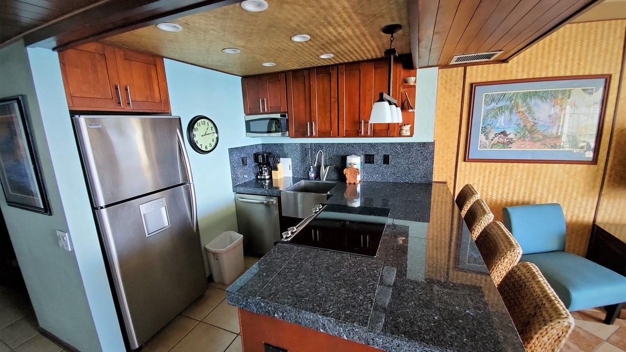 Photo of Kitchen in Makaha