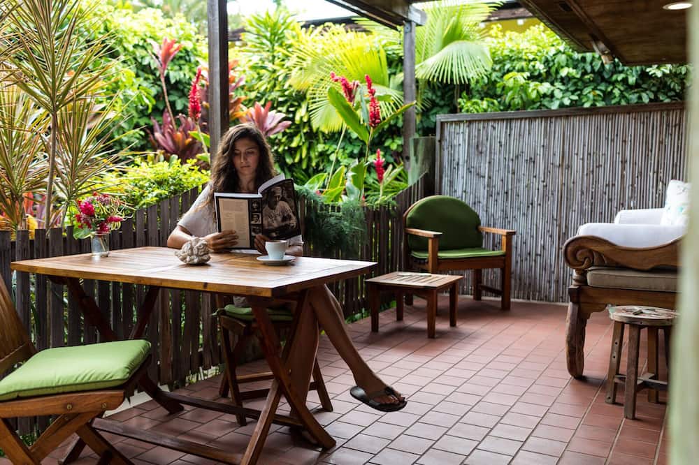 Photo of Others in Historic Lahaina Front Street