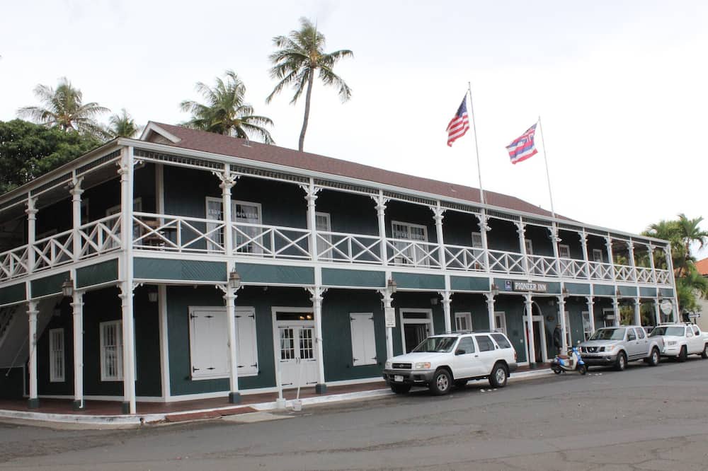 Photo of Others in Historic Lahaina Front Street