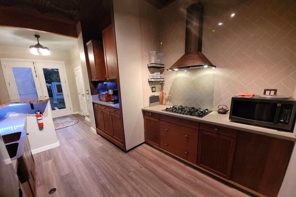 Photo of Kitchen in Hilo