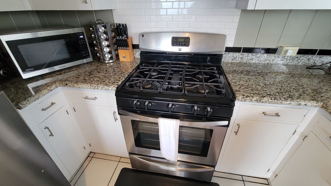 Photo of Kitchen in Keolu Hills