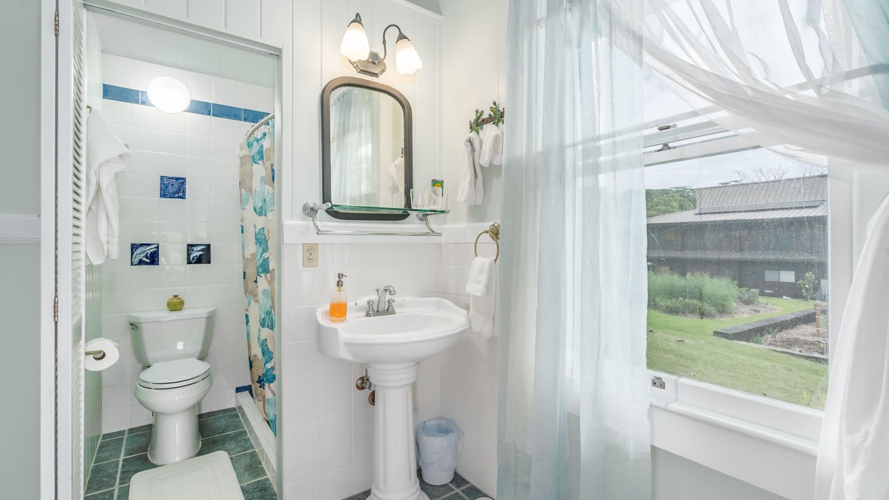 Photo of Bedroom in Hilo