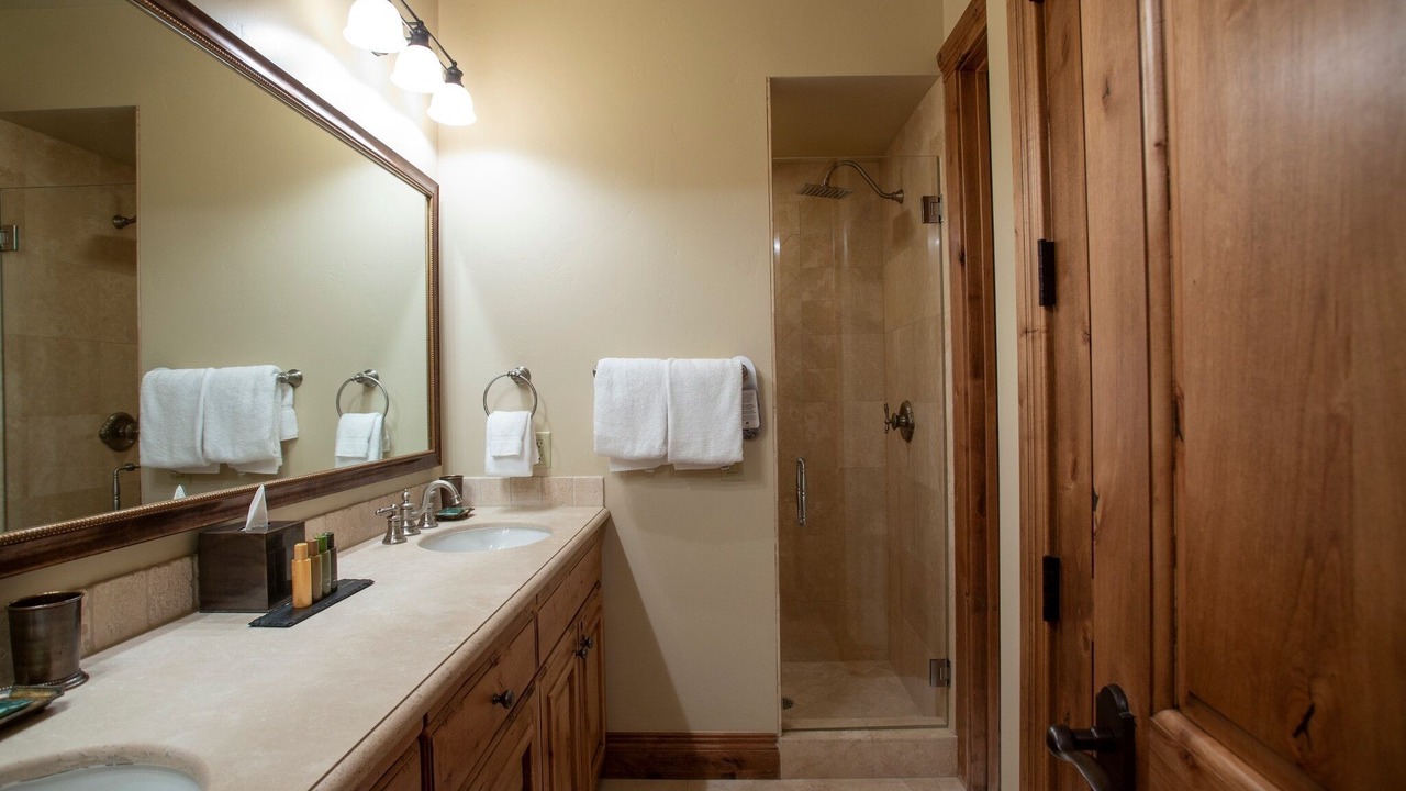 Photo of Bathroom in Empire Pass