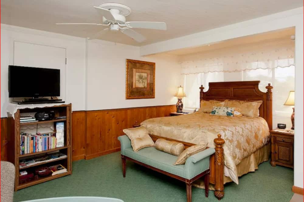 Photo of Bedroom in Lanikai