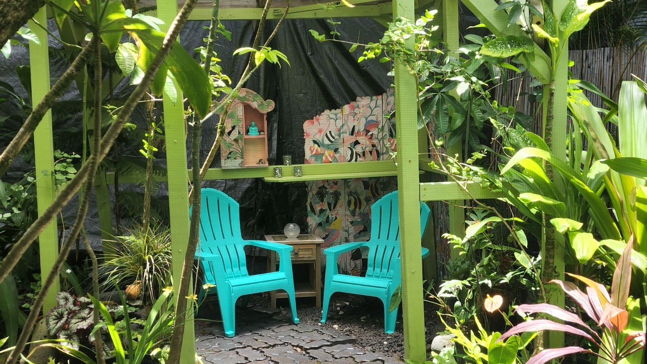 Photo of Bathroom in Kalapana