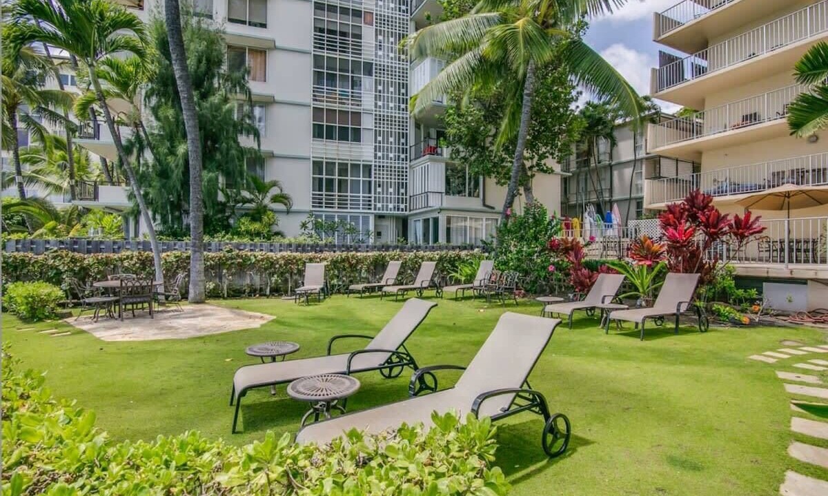 Photo of Outdoor in Diamond Head - Kapahulu - St. Louis