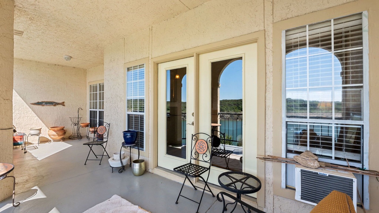 Photo of Patio Balcony in Highland Lake Estates