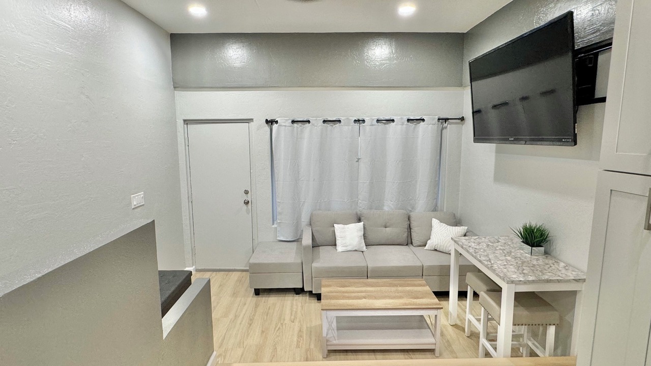 Photo of Livingroom in Makiki