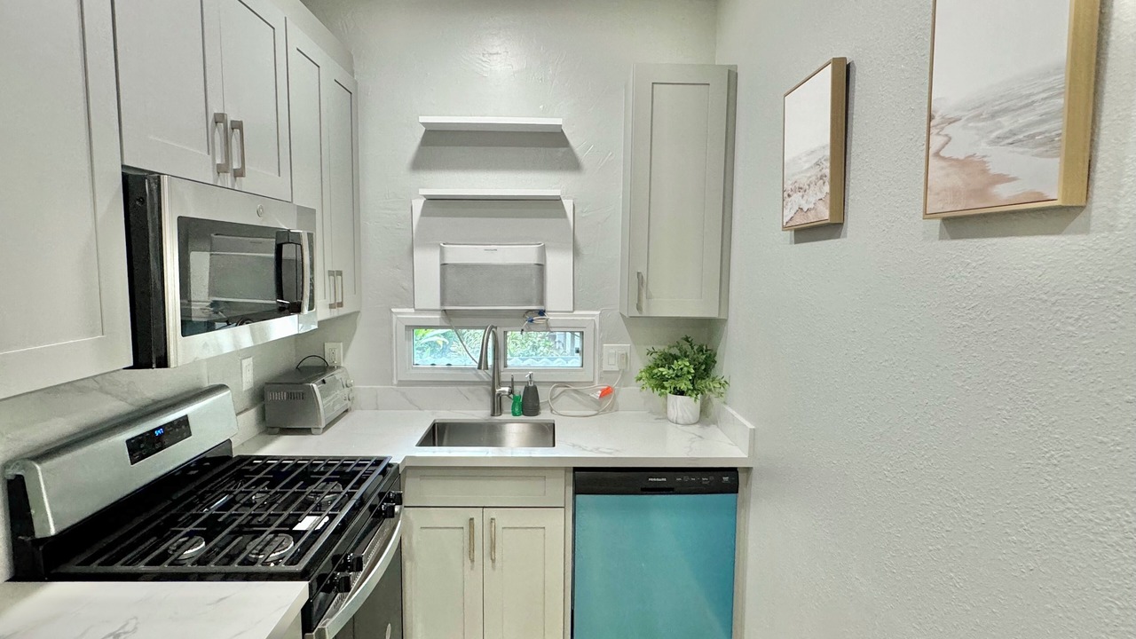 Photo of Kitchen in Makiki